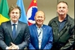 Coronel Chrisostomo participa de evento que reúne os maiores da direita Sul–Americana, Milei e Bolsonaro em SC