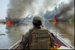PF inutiliza 223 balsas de garimpo ilegal no Amazonas