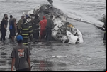 Avião cai em praia de Ubatuba, no litoral de São Paulo