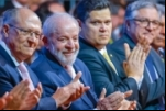 Lula busca aproximação com prefeitos em encontro nacional: “Ninguém será discriminado”