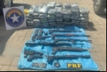 Operação da Receita Federal e PRF encontra arsenal de armas e drogas em caminhão na BR–319 em Porto Velho
