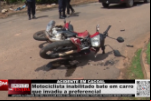 ACIDENTE EM CACOAL – Motociclista inabilitado bate em carro que invadiu a preferencial – Vídeo