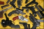 Ladrões furtam 80 armas de fogo de loja em Ariquemes RO